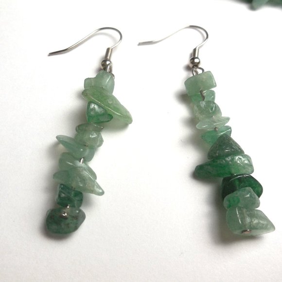 Green Aventurine Jewelry Set Necklace and Earrings - Picture 3 of 5
